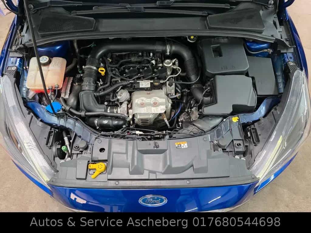 Ford Focus Turnier Titanium Automatik*Zahnr.Neu 11/2016-photo-24