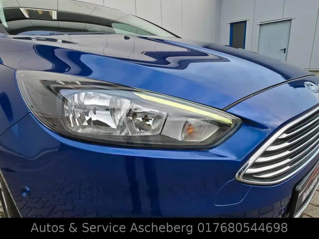 Ford Focus Turnier Titanium Automatik*Zahnr.Neu 11/2016-photo-25