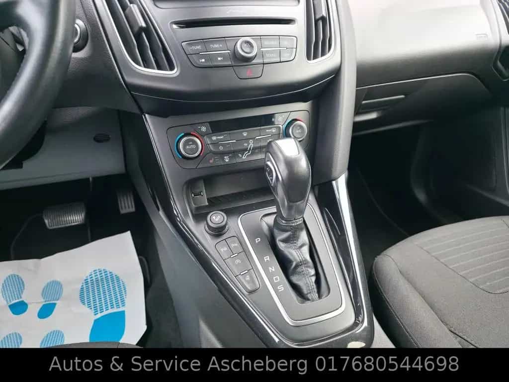 Ford Focus Turnier Titanium Automatik*Zahnr.Neu 11/2016-photo-9
