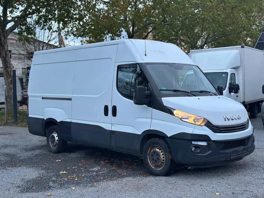 Iveco ANDERE Daily Kasten HKa 35 S ... V Radstand 352 05/2018-photo-2