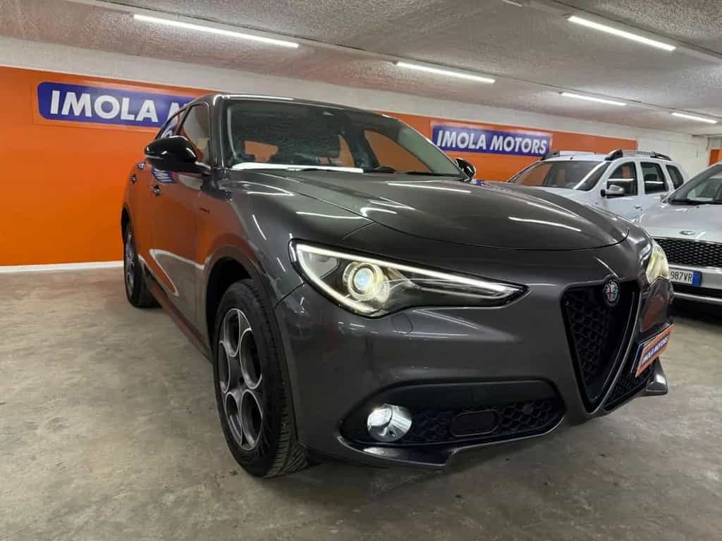 Alfa Romeo Stelvio 2.2 Turbodiesel 180 CV AT8 Q4 11/2017-photo-3