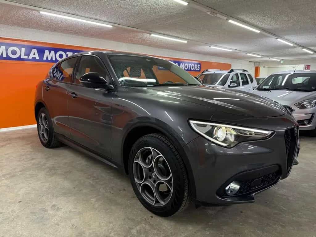 Alfa Romeo Stelvio 2.2 Turbodiesel 180 CV AT8 Q4 11/2017-photo-4