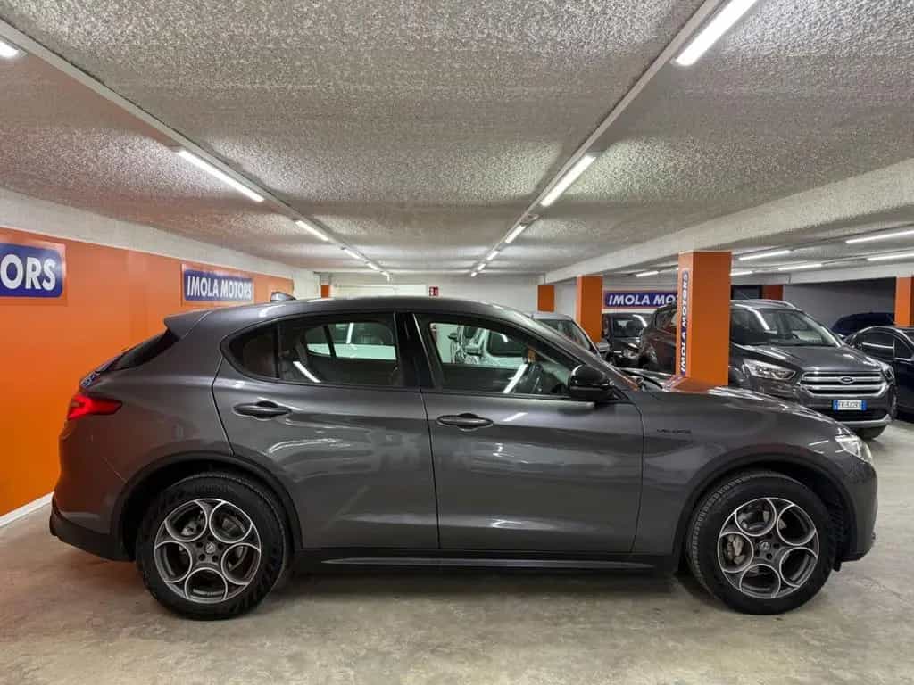 Alfa Romeo Stelvio 2.2 Turbodiesel 180 CV AT8 Q4 11/2017-photo-5