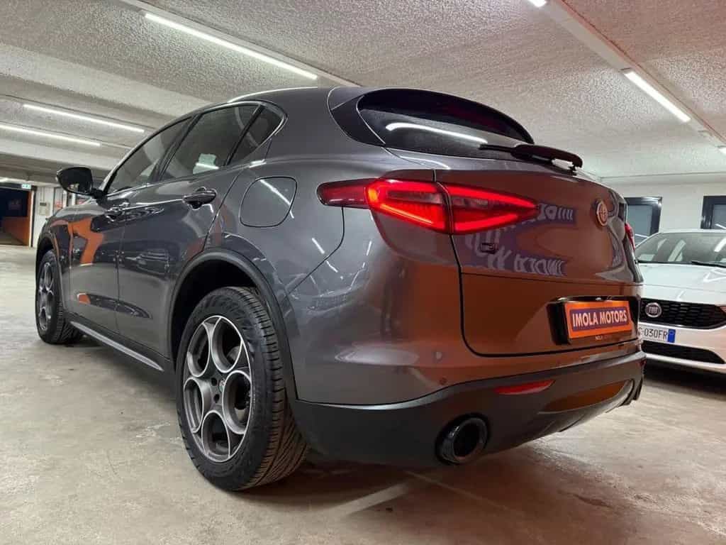 Alfa Romeo Stelvio 2.2 Turbodiesel 180 CV AT8 Q4 11/2017-photo-7