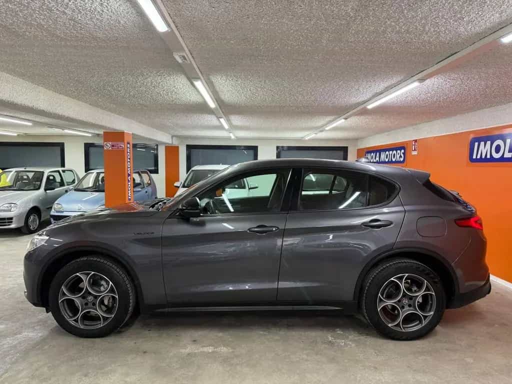 Alfa Romeo Stelvio 2.2 Turbodiesel 180 CV AT8 Q4 11/2017-photo-8