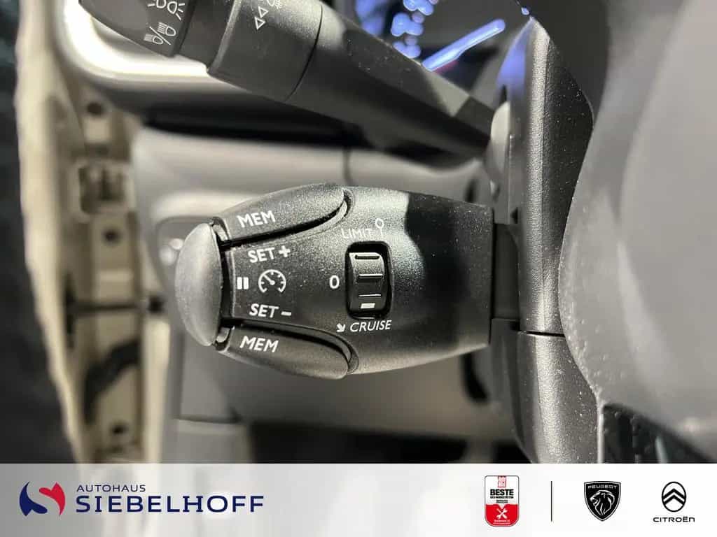 Citroën C3 MAX PureTech 110 03/2024-photo-12