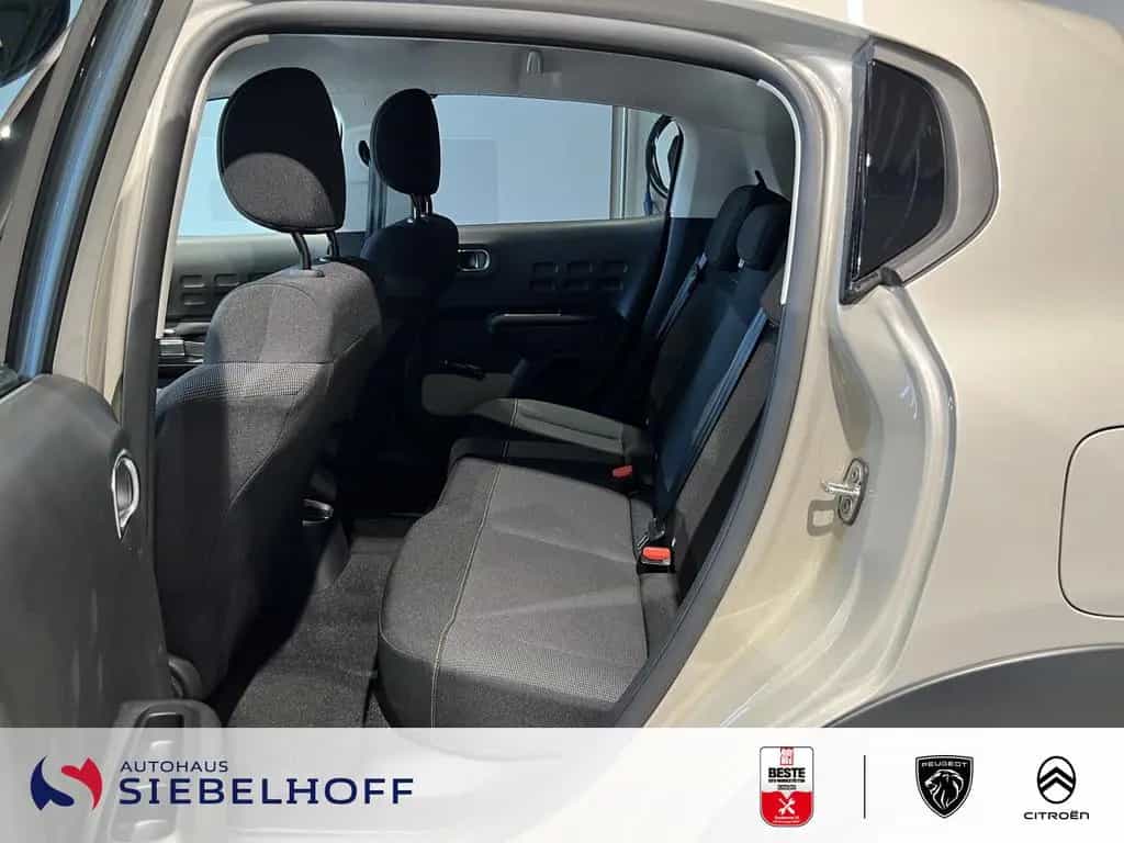 Citroën C3 MAX PureTech 110 03/2024-photo-17