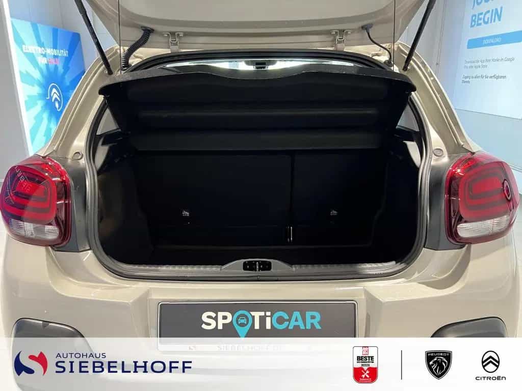 Citroën C3 MAX PureTech 110 03/2024-photo-4