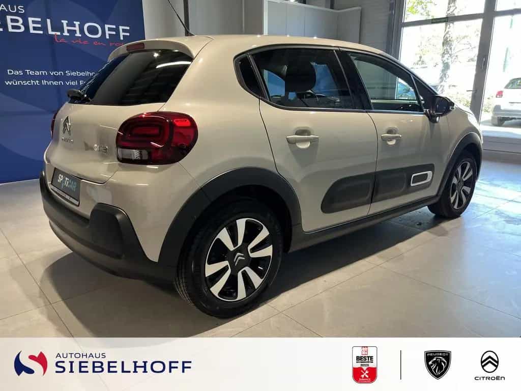 Citroën C3 MAX PureTech 110 03/2024-photo-6