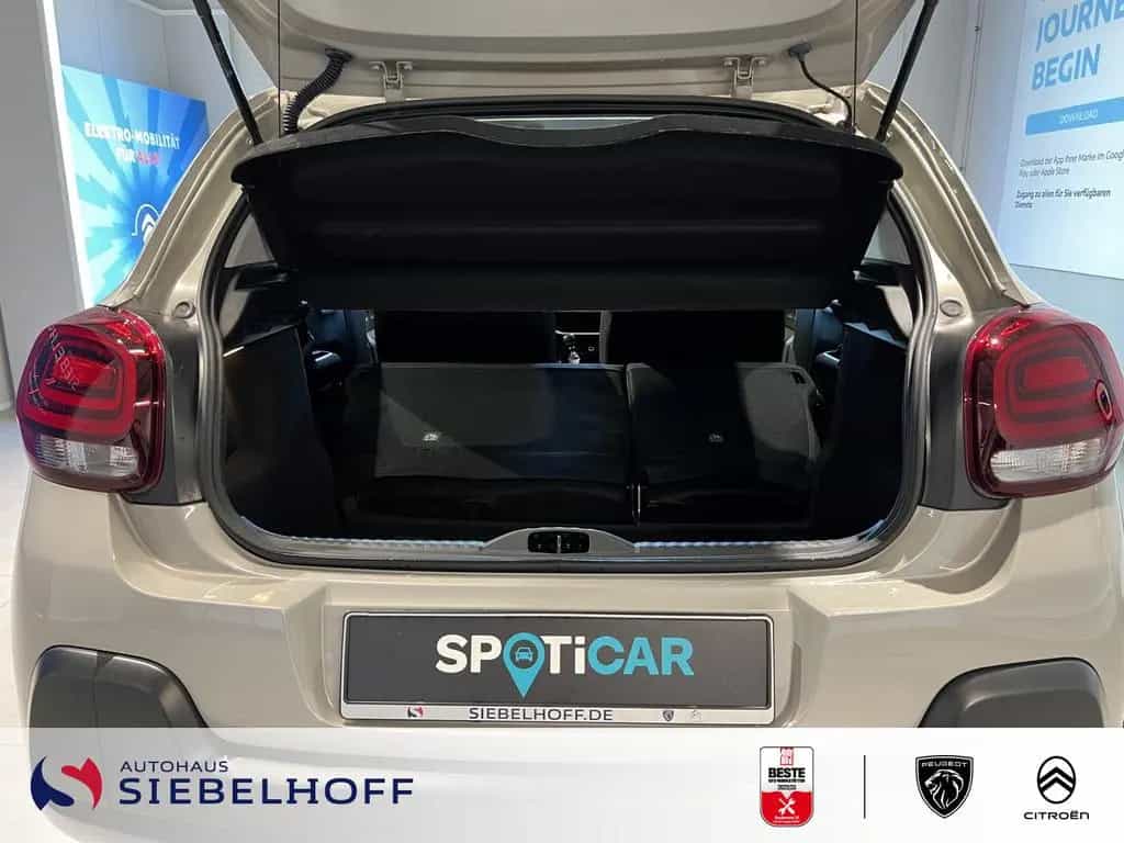 Citroën C3 MAX PureTech 110 03/2024-photo-9