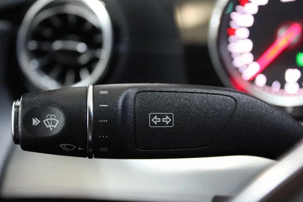 Mercedes-Benz E-Class 200 9G Coupé 9G-Tronic AMG 06/2019-photo-18