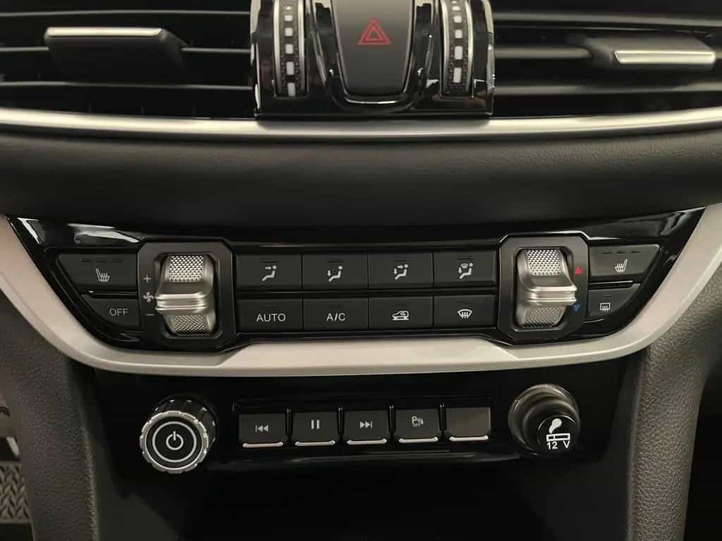 Foton 3 Luxury 7 4x4 Pickup Automatik null-photo-13