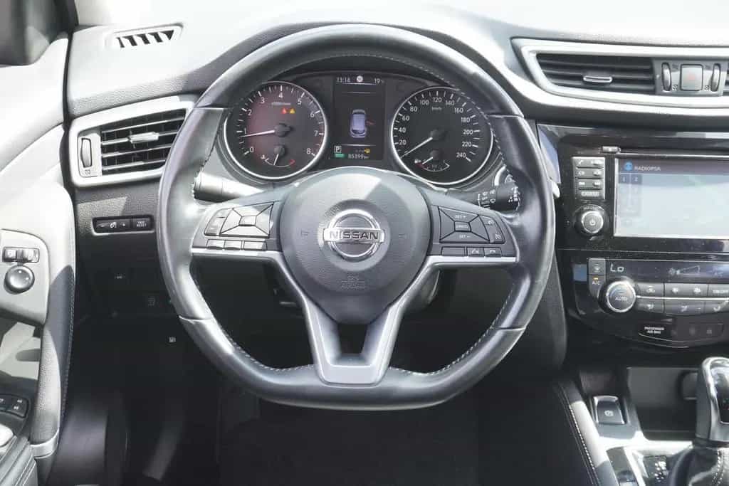 Nissan Qashqai 1.2 DIG-T XTronic LED Panorama 360° Navi 08/2018-photo-14