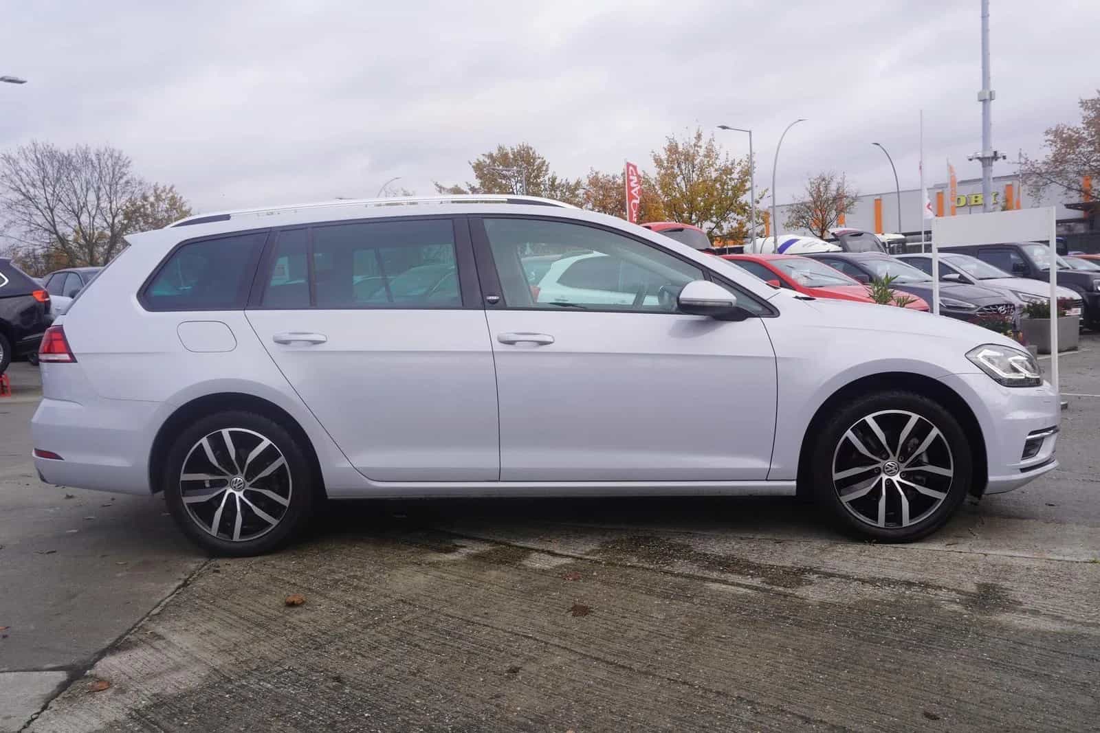 Volkswagen Golf 07/2016-photo-4