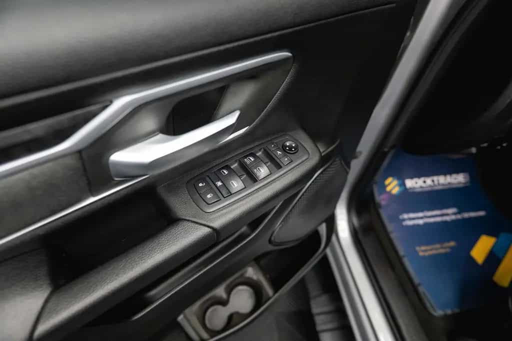 Dodge RAM 5.7 V8 HEMI 4x4 Offroad Night Limited 19% 12/2020-photo-34