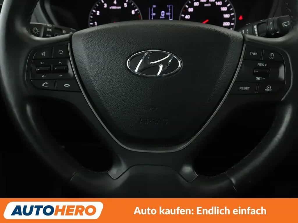 Hyundai i20 1.0 TGDI Trend *TEMP*PDC*SHZ*ALU*KLIMA*GARANTIE* 08/2020-photo-18
