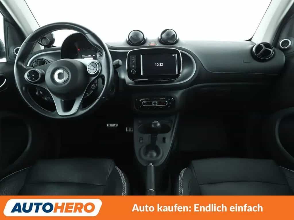 Smart 0.9 Turbo Brabus Aut.*NAV*TEMP*CAM*PDC*SHZ*ALU* 10/2018-photo-11