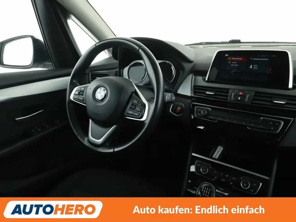 BMW 2 Series 218i Active Tourer Advantage*NAVI*TEMPO*PDC* 03/2019-photo-12