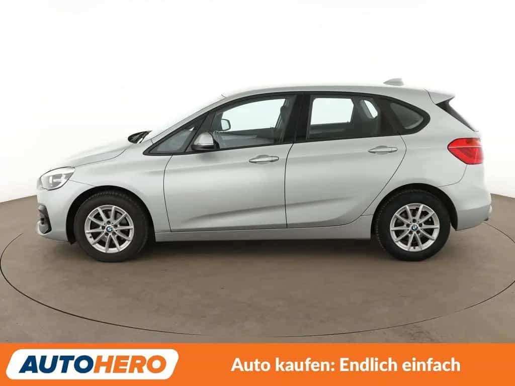BMW 2 Series 218i Active Tourer Advantage*NAVI*TEMPO*PDC* 03/2019-photo-2