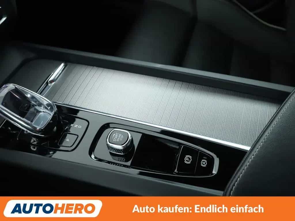 Volvo S60 2.0 B5 Mild-Hybrid Ultimate Dark AWD Aut*LED 10/2023-photo-21