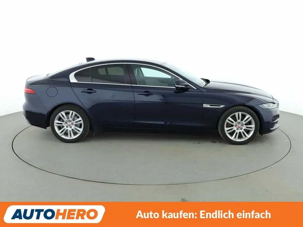 Jaguar 25t HSE Aut.*NAV*HUD*MATRIX*ACC*360CAM*PDC*SHZ* 08/2021-photo-6