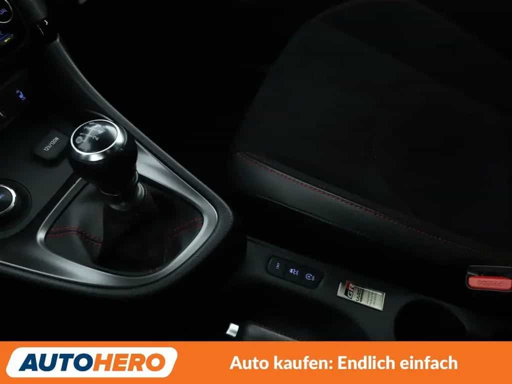 Toyota Yaris 1.6 Turbo GR*NAVI*LED*ACC*CAM*SHZ* 07/2021-photo-23