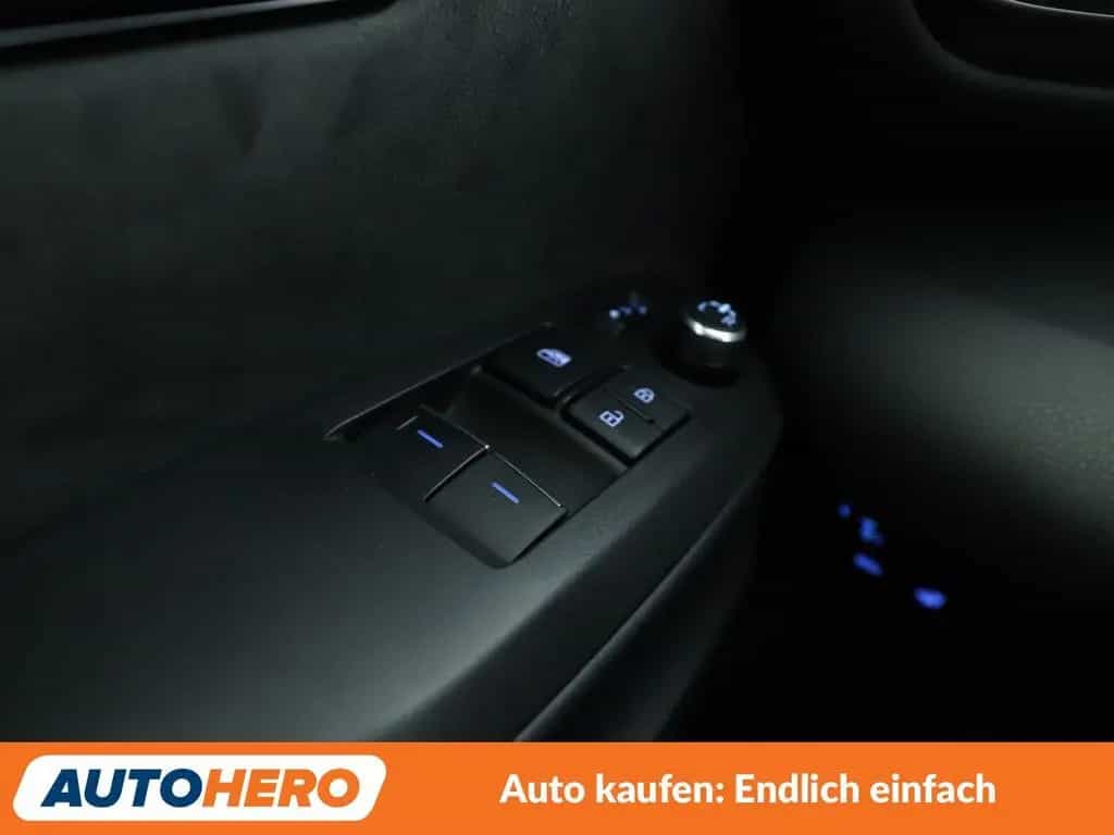 Toyota Yaris 1.6 Turbo GR*NAVI*LED*ACC*CAM*SHZ* 07/2021-photo-25