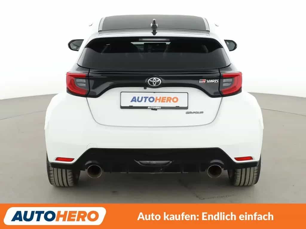 Toyota Yaris 1.6 Turbo GR*NAVI*LED*ACC*CAM*SHZ* 07/2021-photo-4