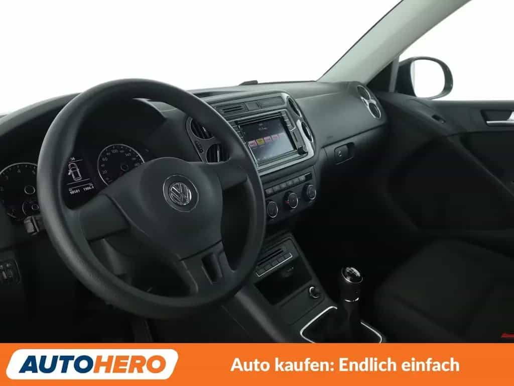 Volkswagen Tiguan 1.4 TSI Trend & Fun BMT*NAVI*SHZ*TEMPO* 01/2016-photo-10