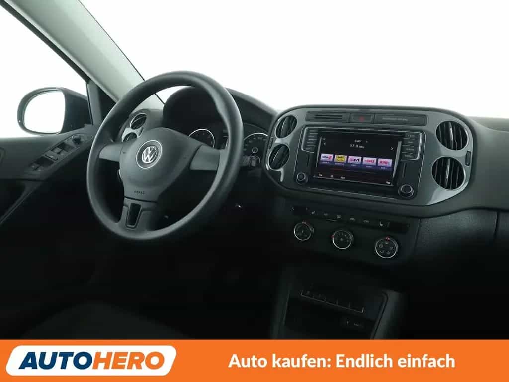 Volkswagen Tiguan 1.4 TSI Trend & Fun BMT*NAVI*SHZ*TEMPO* 01/2016-photo-12