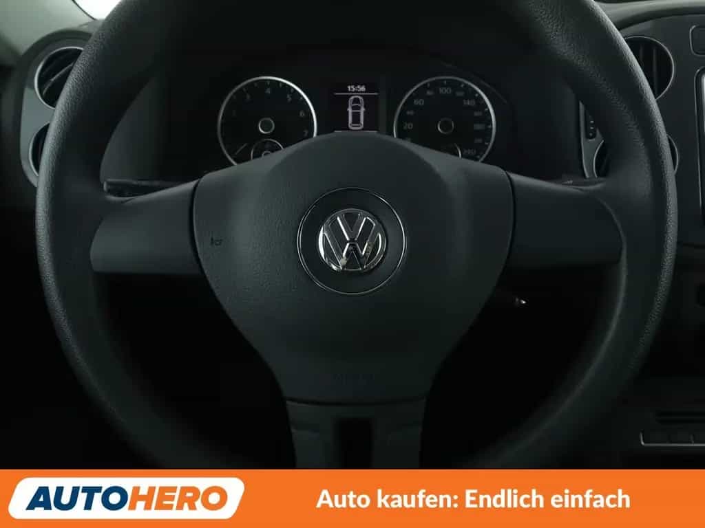 Volkswagen Tiguan 1.4 TSI Trend & Fun BMT*NAVI*SHZ*TEMPO* 01/2016-photo-18