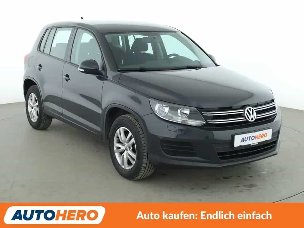 Volkswagen Tiguan 1.4 TSI Trend & Fun BMT*NAVI*SHZ*TEMPO* 01/2016-photo-7