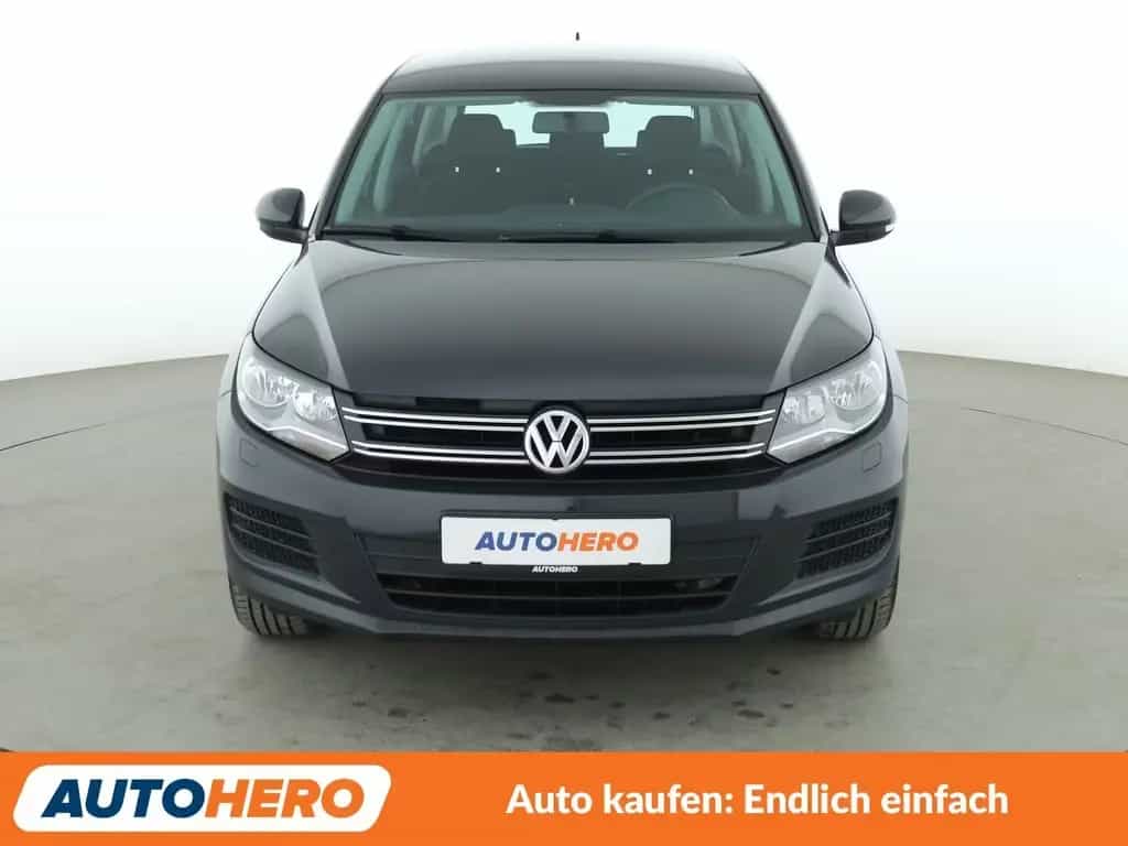 Volkswagen Tiguan 1.4 TSI Trend & Fun BMT*NAVI*SHZ*TEMPO* 01/2016-photo-8