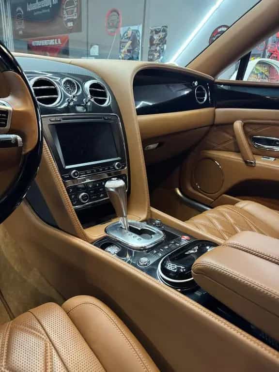 Bentley Flying Spur 6.0 W12 Speed Mulliner Massage TV 10/2014-photo-12
