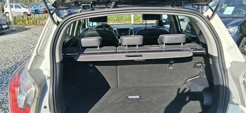 Ssangyong Tivoli 1.6 e-XDi Be Visual Hot 2WD Aut 04/2017-photo-11