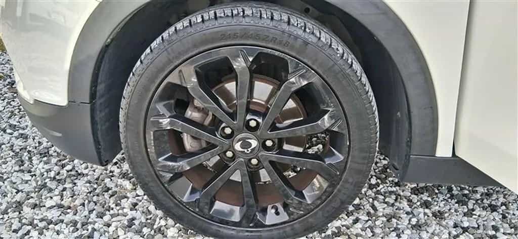 Ssangyong Tivoli 1.6 e-XDi Be Visual Hot 2WD Aut 04/2017-photo-4