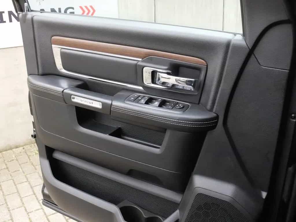 Dodge RAM Diesel aus 1.Hand MWST ausweisbar 08/2018-photo-8