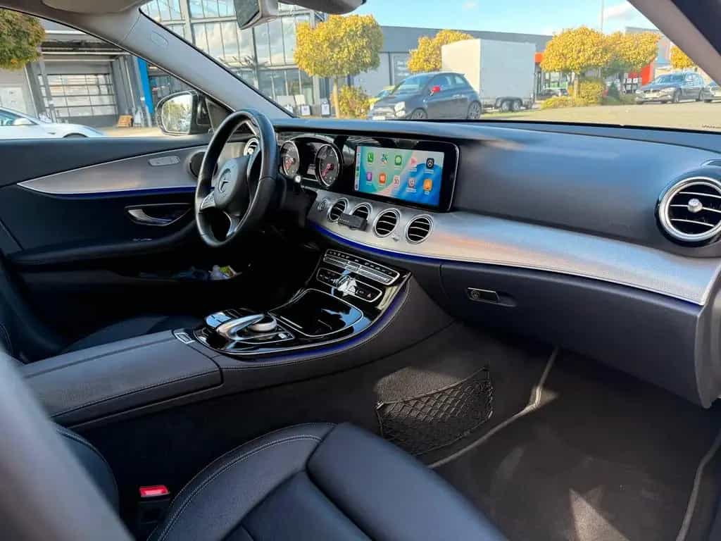 Mercedes-Benz E-Class 220 d Autom. - Multibea. 08/2018-photo-12