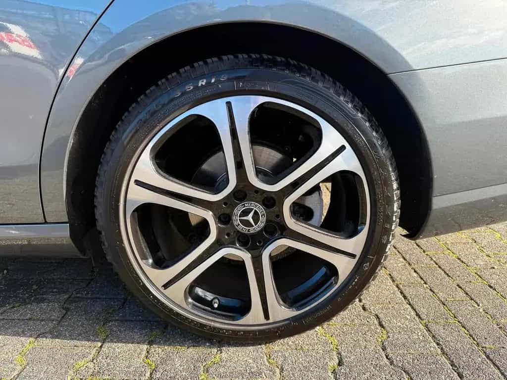 Mercedes-Benz E-Class 220 d Autom. - Multibea. 08/2018-photo-13