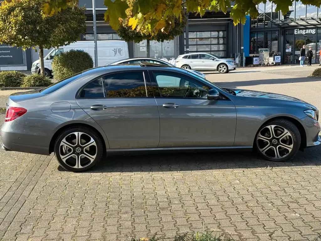 Mercedes-Benz E-Class 220 d Autom. - Multibea. 08/2018-photo-5