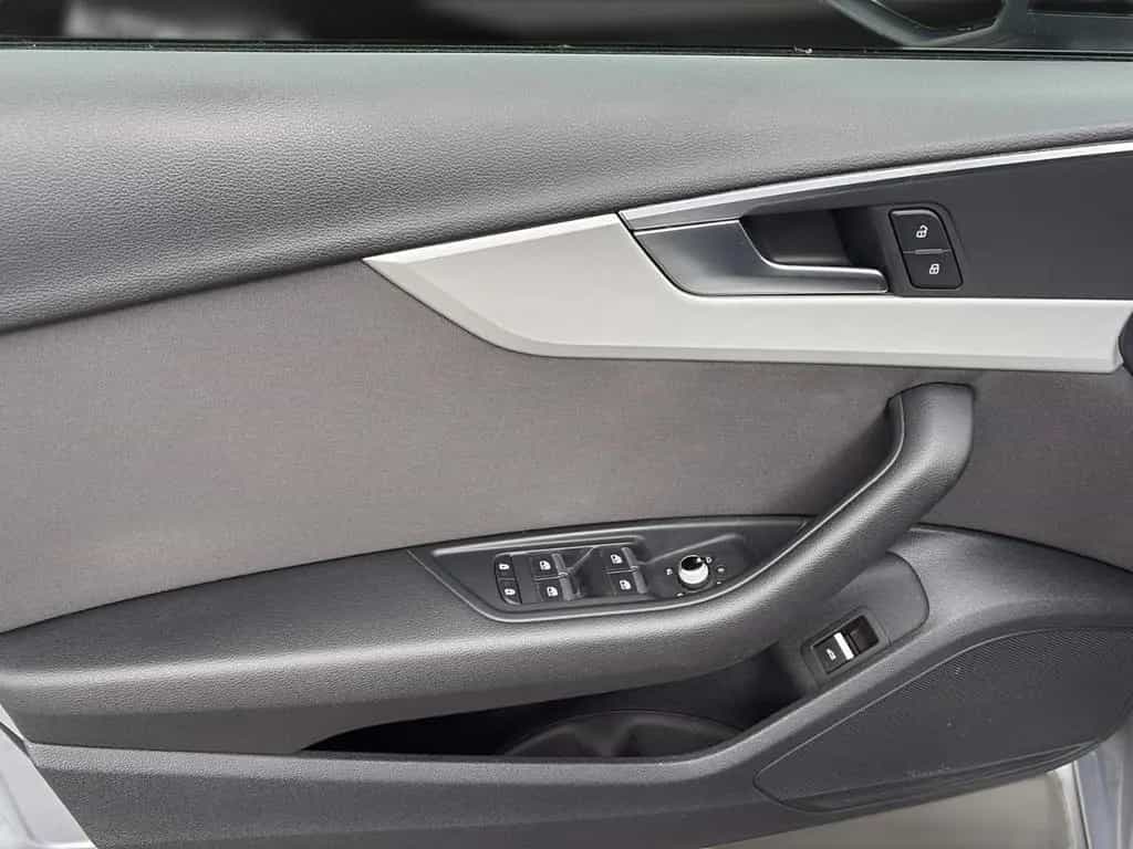 Audi A4 204ps advanced Kamera*Virtual*LED*Panorama*17 01/2022-photo-24