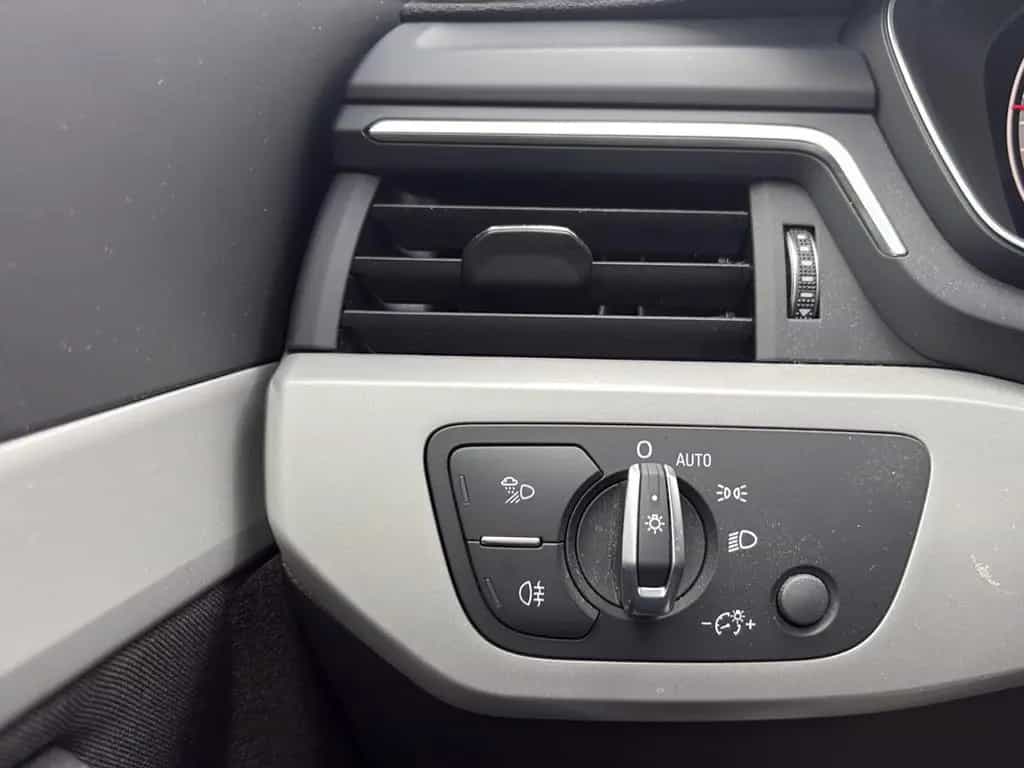 Audi A4 204ps advanced Kamera*Virtual*LED*Panorama*17 01/2022-photo-25