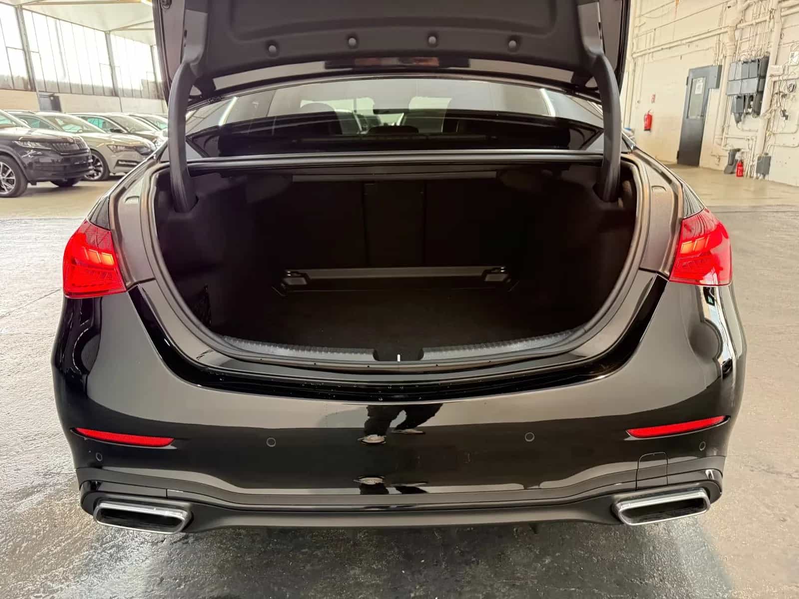 Mercedes-Benz C-Class 220 06/2023-photo-10