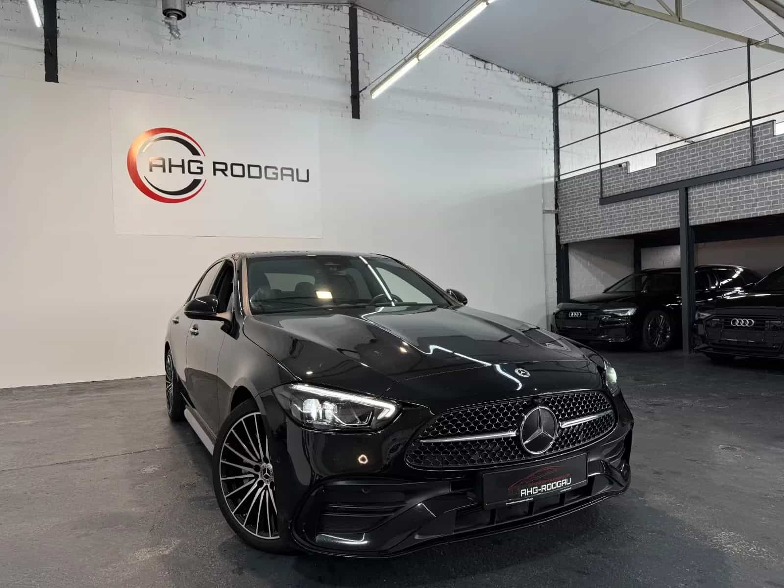Mercedes-Benz C-Class 220 06/2023-photo-4