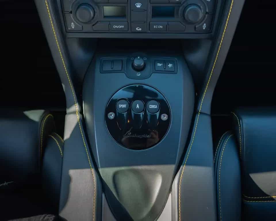 Lamborghini Gallardo LP560-4 *LIFT 03/2012-photo-10