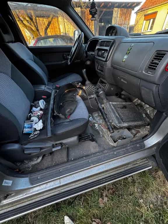 Mitsubishi L200 01/2002-photo-1