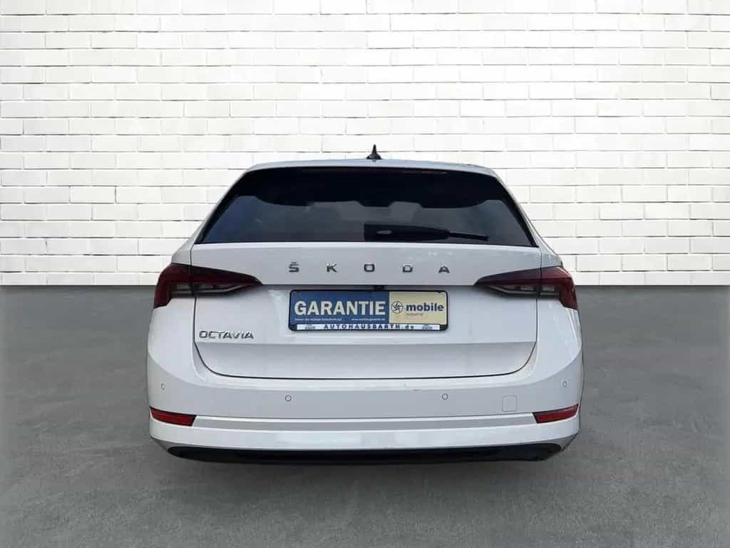Skoda Octavia Combi 1.5 TSI *LED*Pano*Standhzg.Navi*SH 04/2021-photo-9