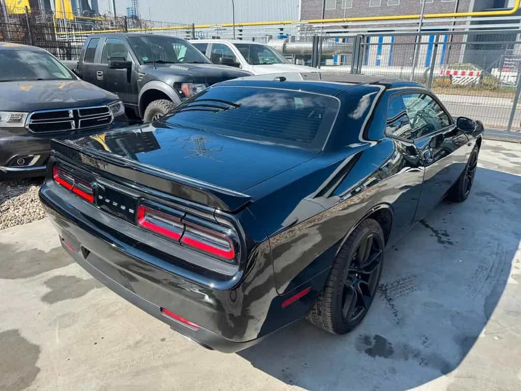 Dodge Challenger 3,6 07/2022-photo-8