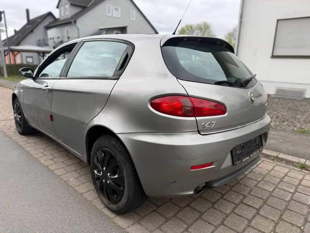 Alfa Romeo 147 07/2008-photo-0