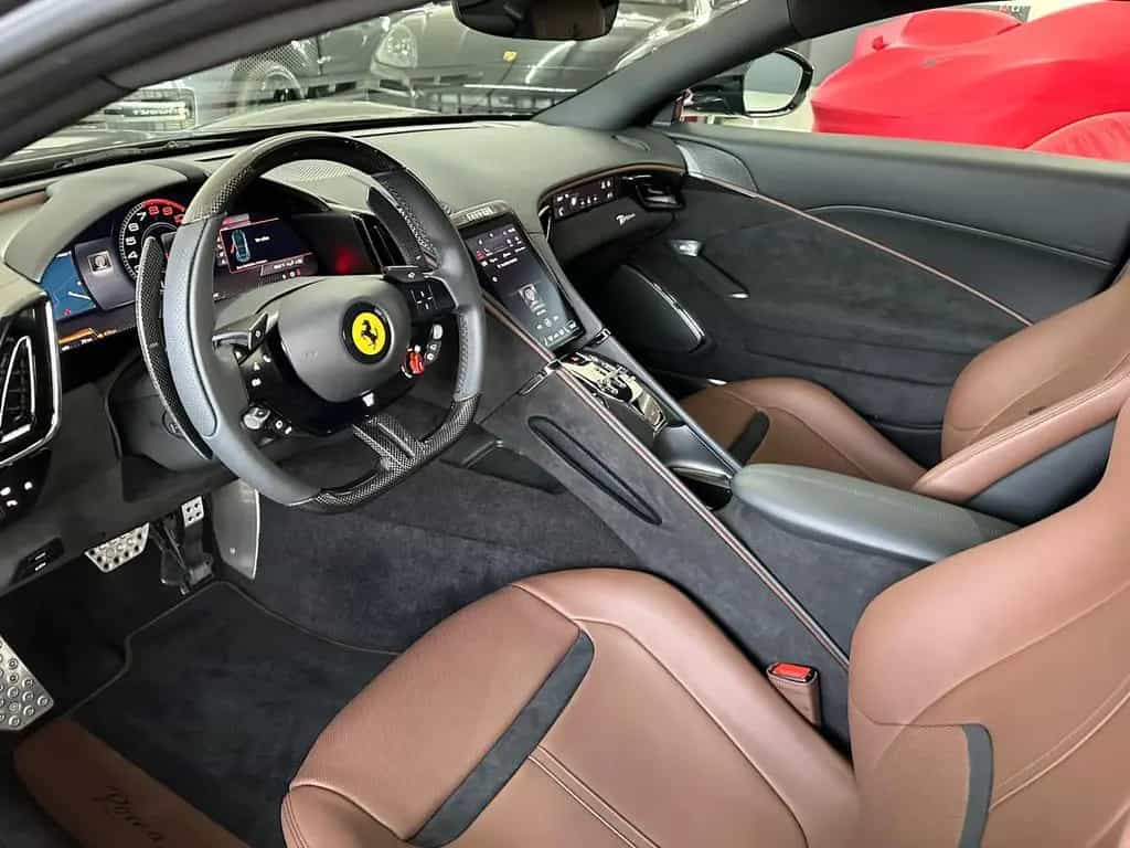 Ferrari Roma / 70km / Carbon / Nero DS / 360 06/2023-photo-4